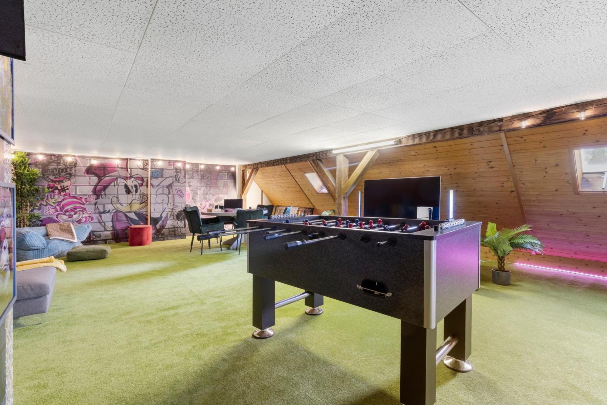 Value For Money & Ac & Stunning Mountain View & Freeparking & Comfort Zürich