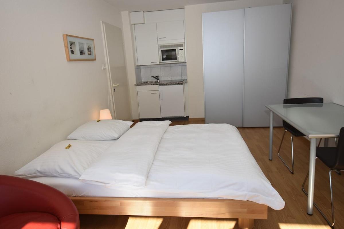 Smart In The Center - Crown 46 Apartment Zurich