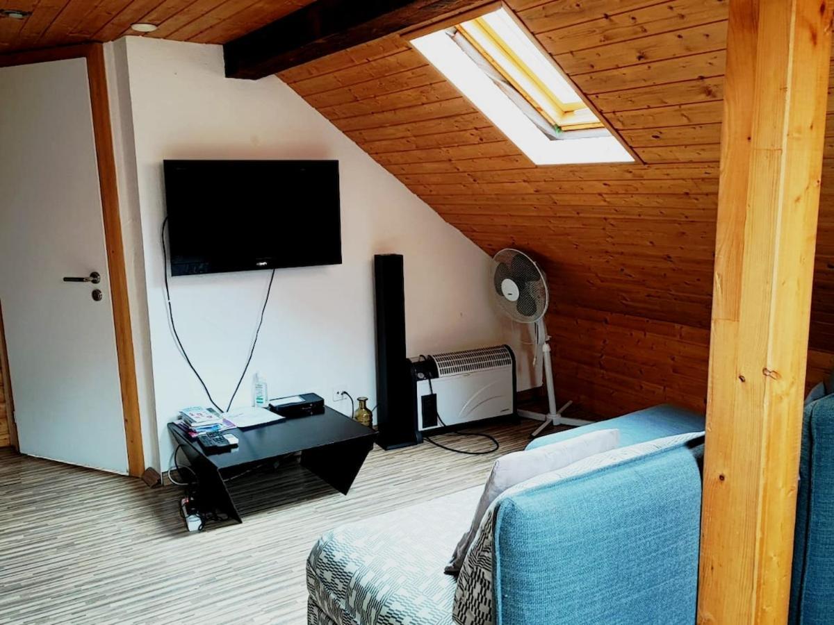 Attic Loft With Rooftop Terrace! Apartamento *