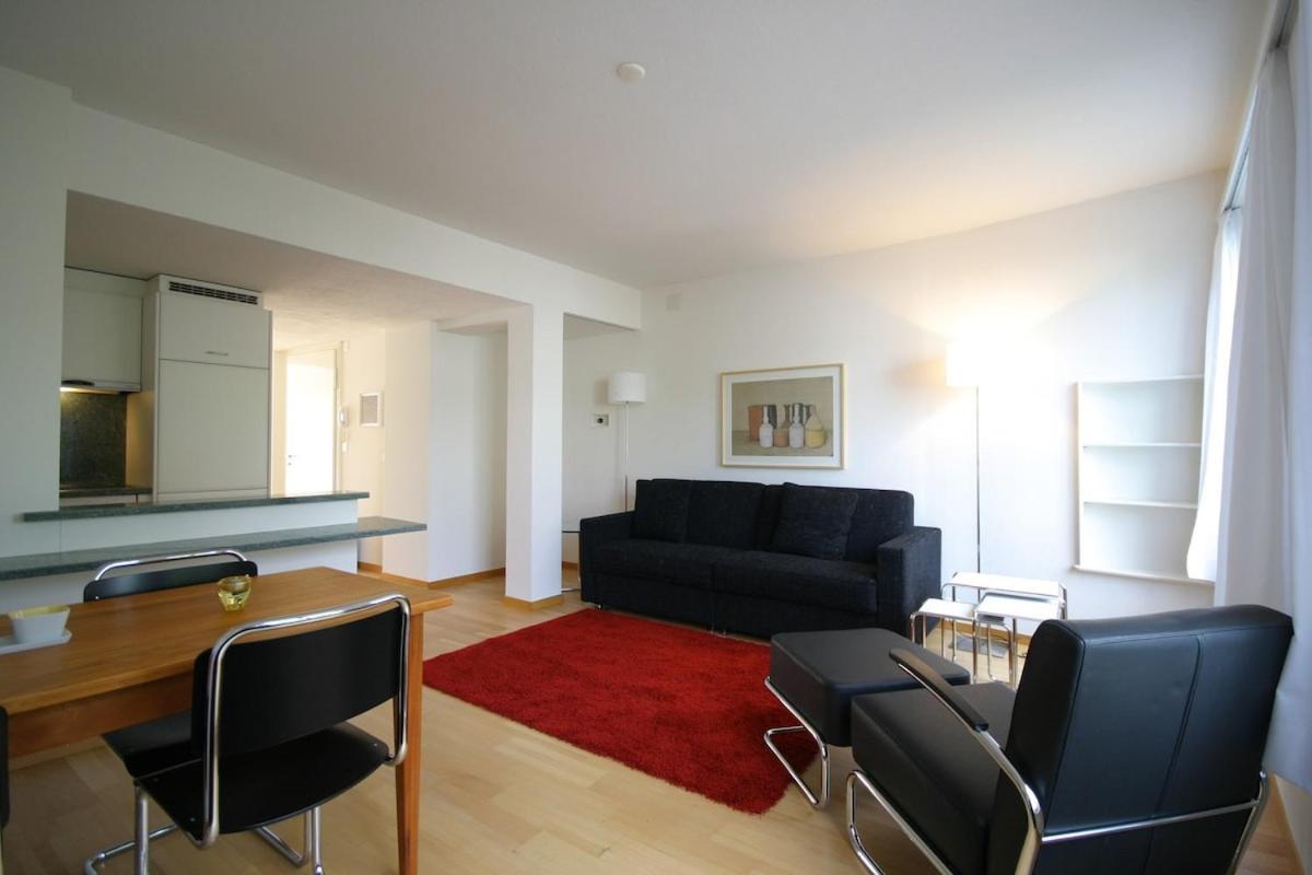 Apartment Charming 1br In The Old Town - Uz4
