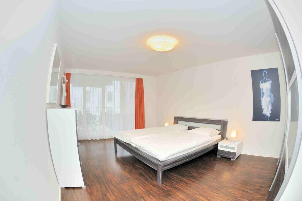 2br Near - Flower 23 *