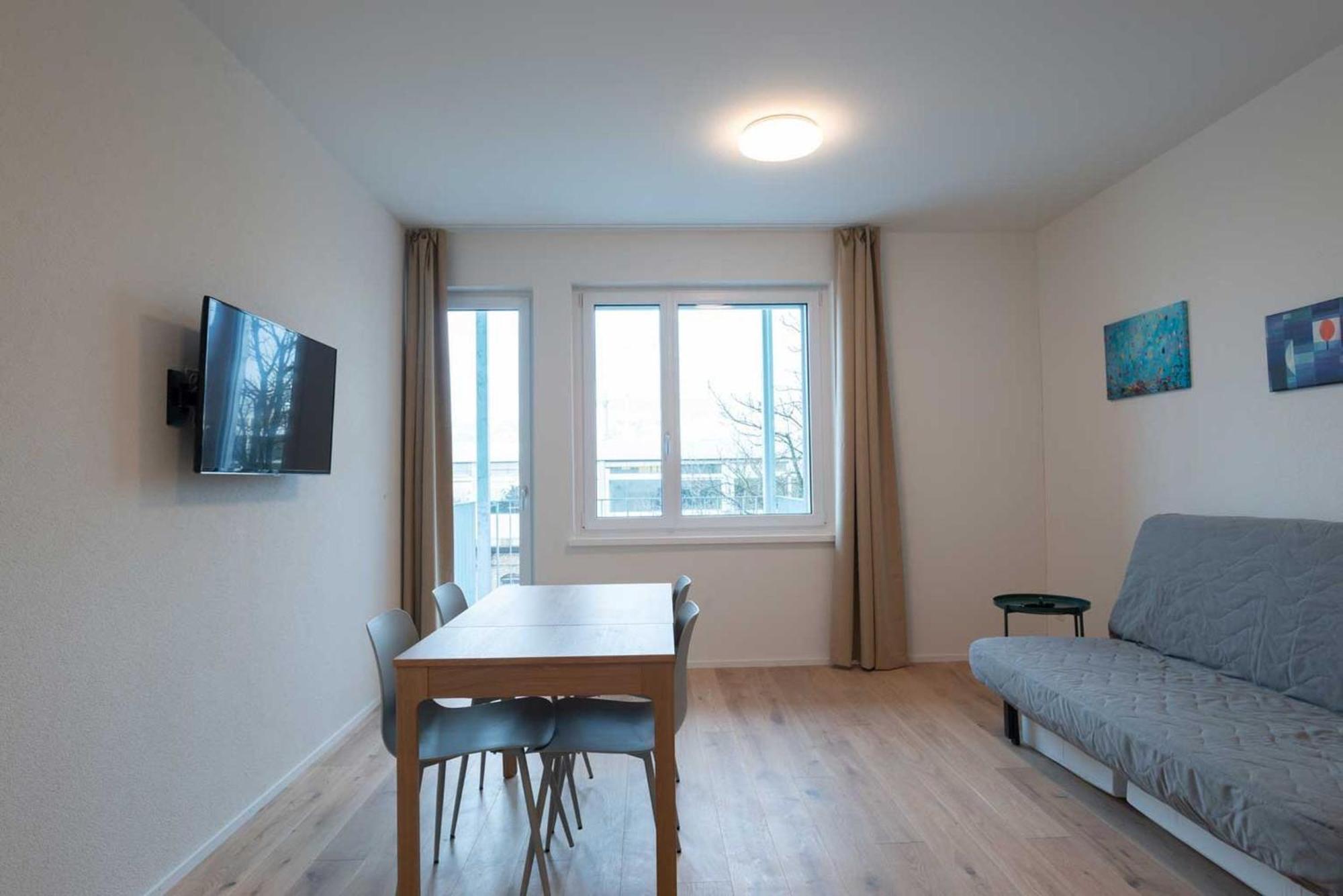 Hitrental Letzigrund - *