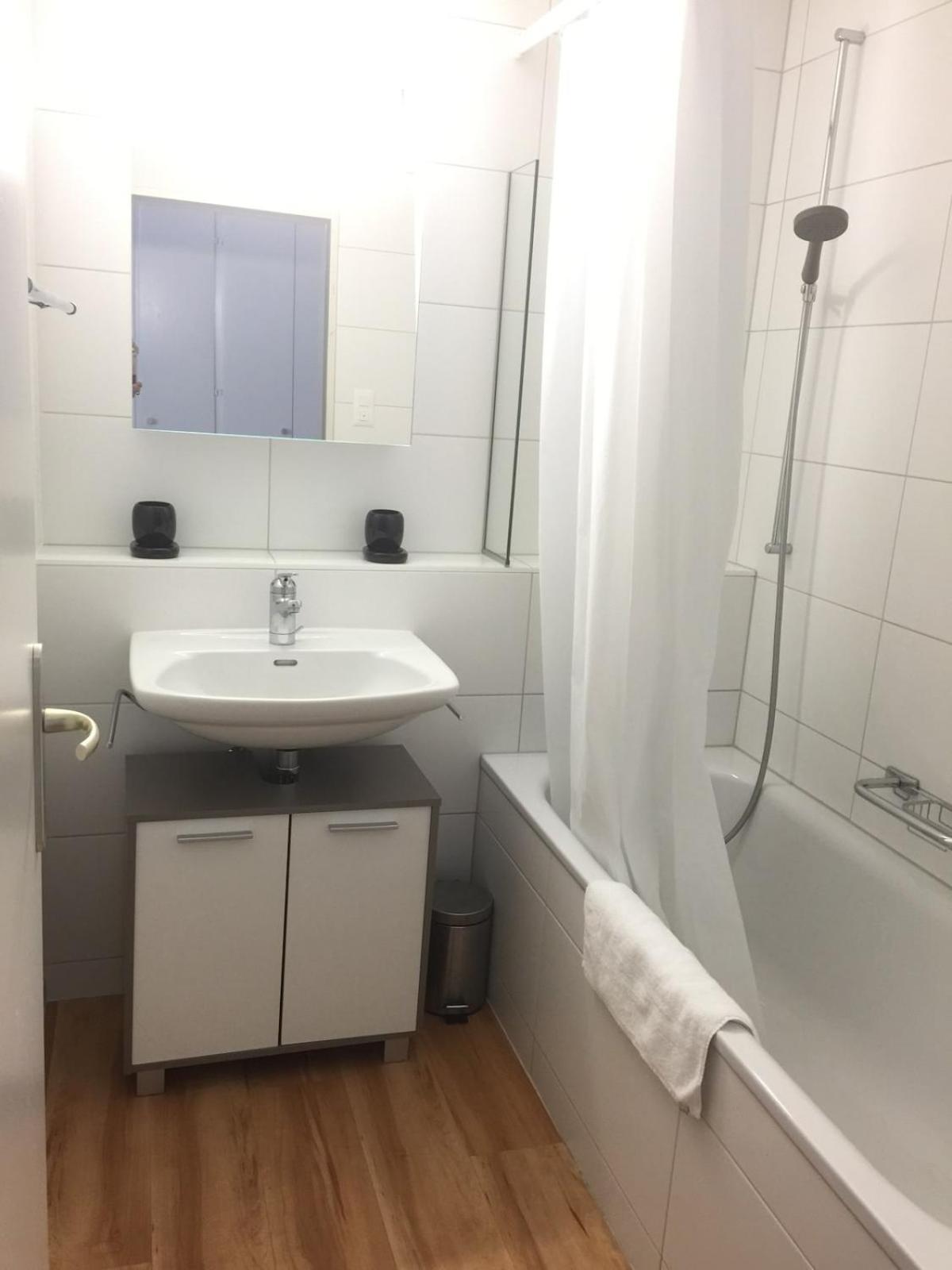 2br Flat Close To Lake, Opera And Center - Sf10 Apartment Zurich