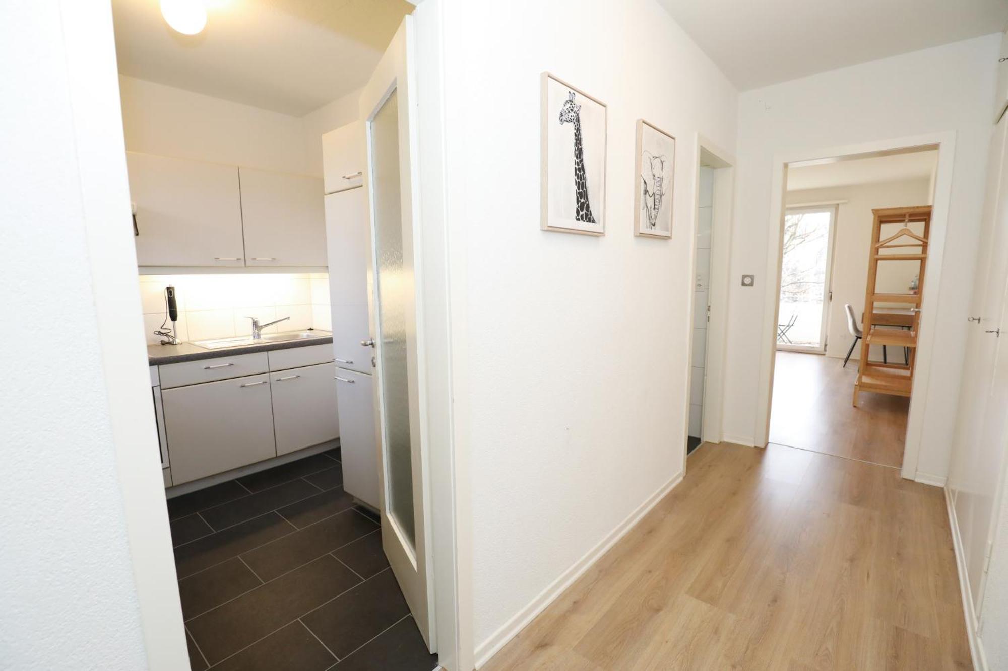 Apartment Spacious Parkside In With Balcony
