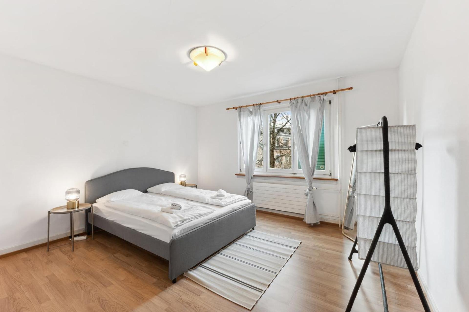Apartment Basic 2br With Full Kitchen Zürich