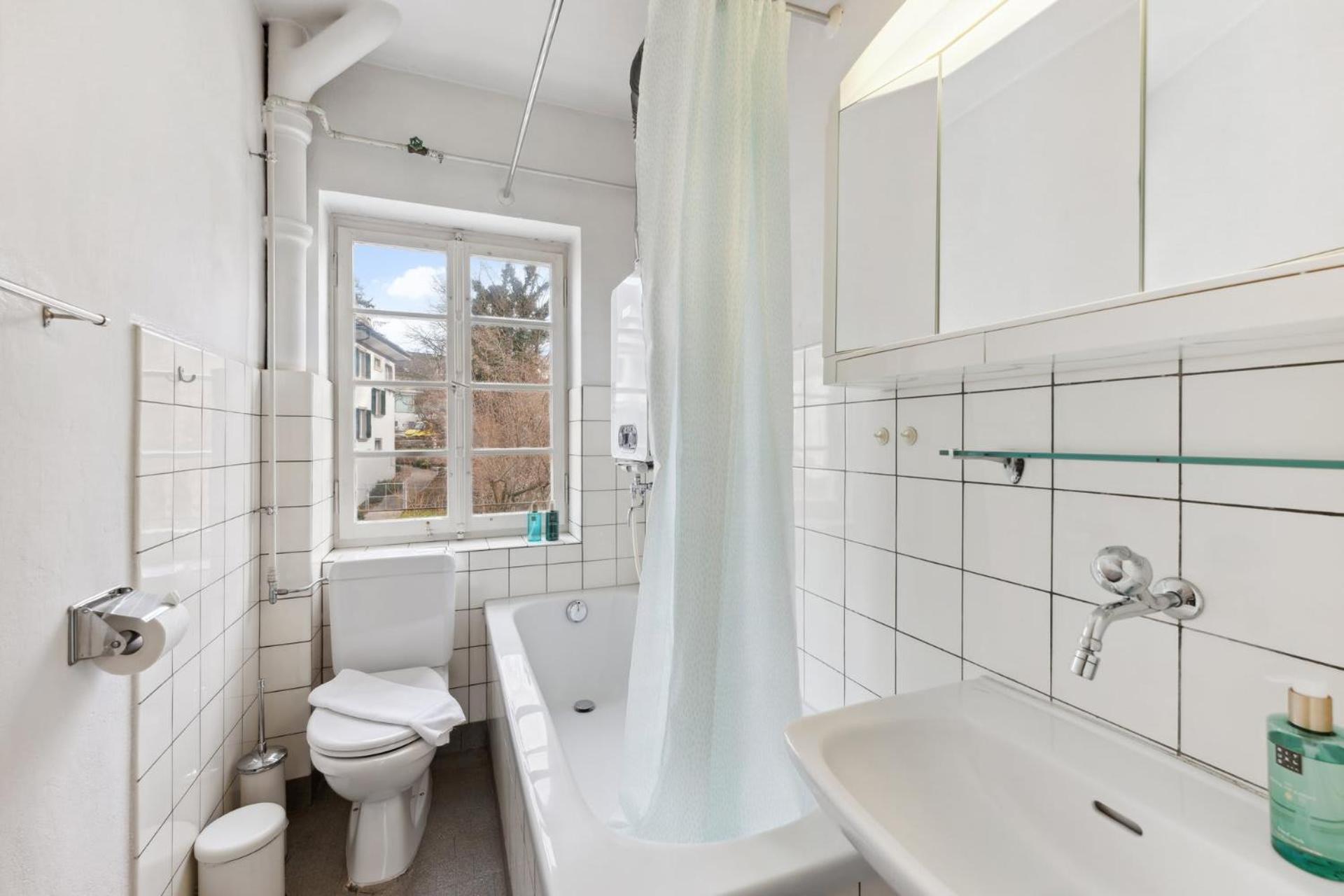Basic 2br With Full Kitchen * Zürich