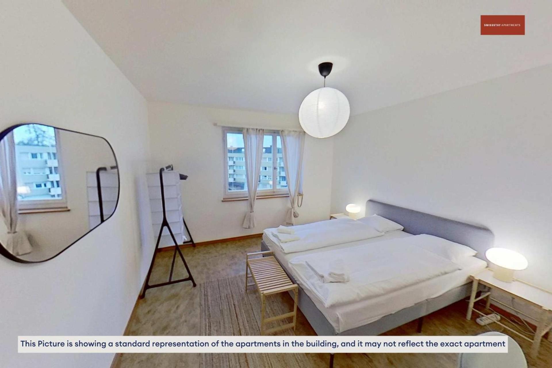 Basic 2br With Natural Light