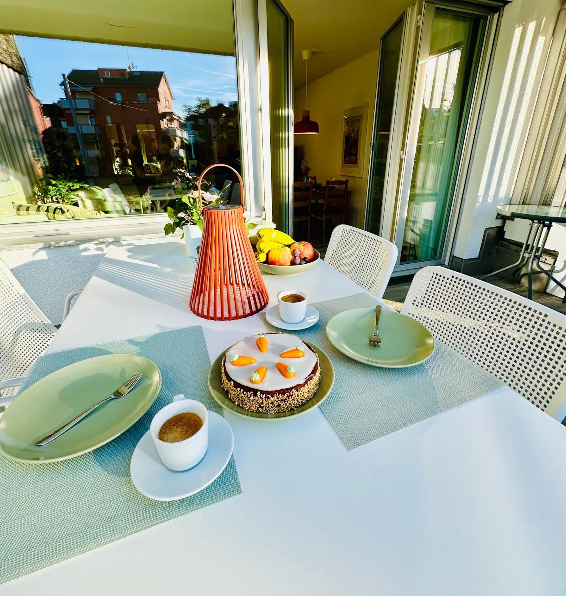 New With Sunny Terrace & Air Condition Apartamento