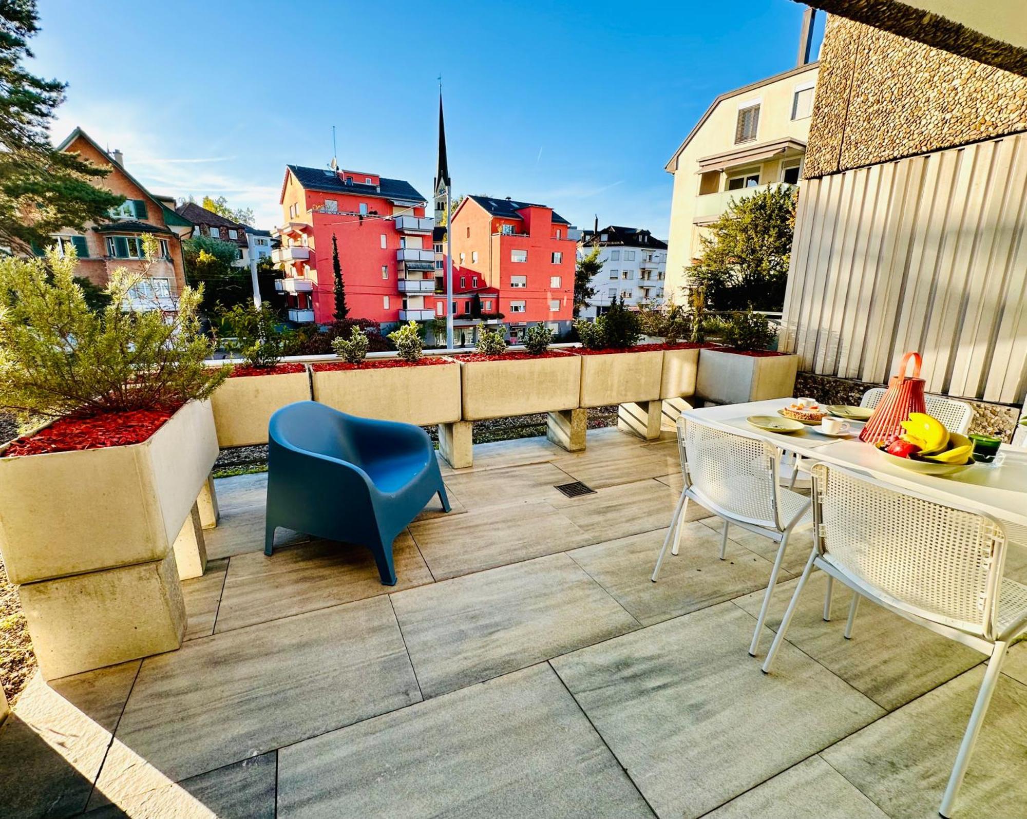 Apartment New With Sunny Terrace & Air Condition Zürich
