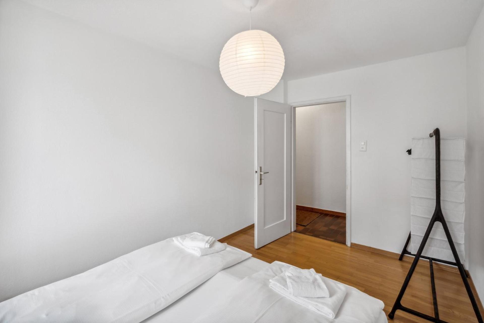 Apartamento Duebendorfstrasse 171 *