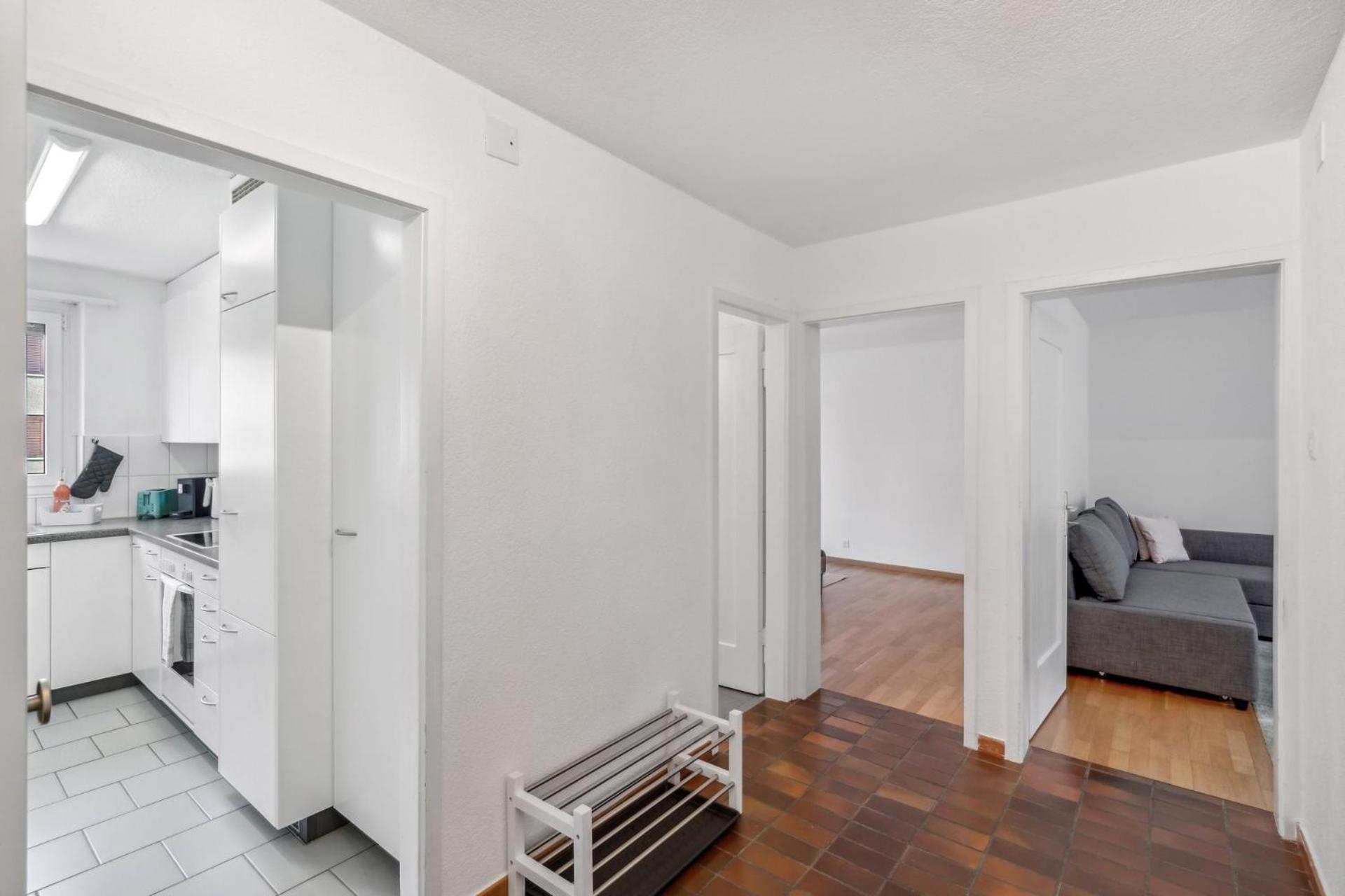 Duebendorfstrasse 171 Apartamento *