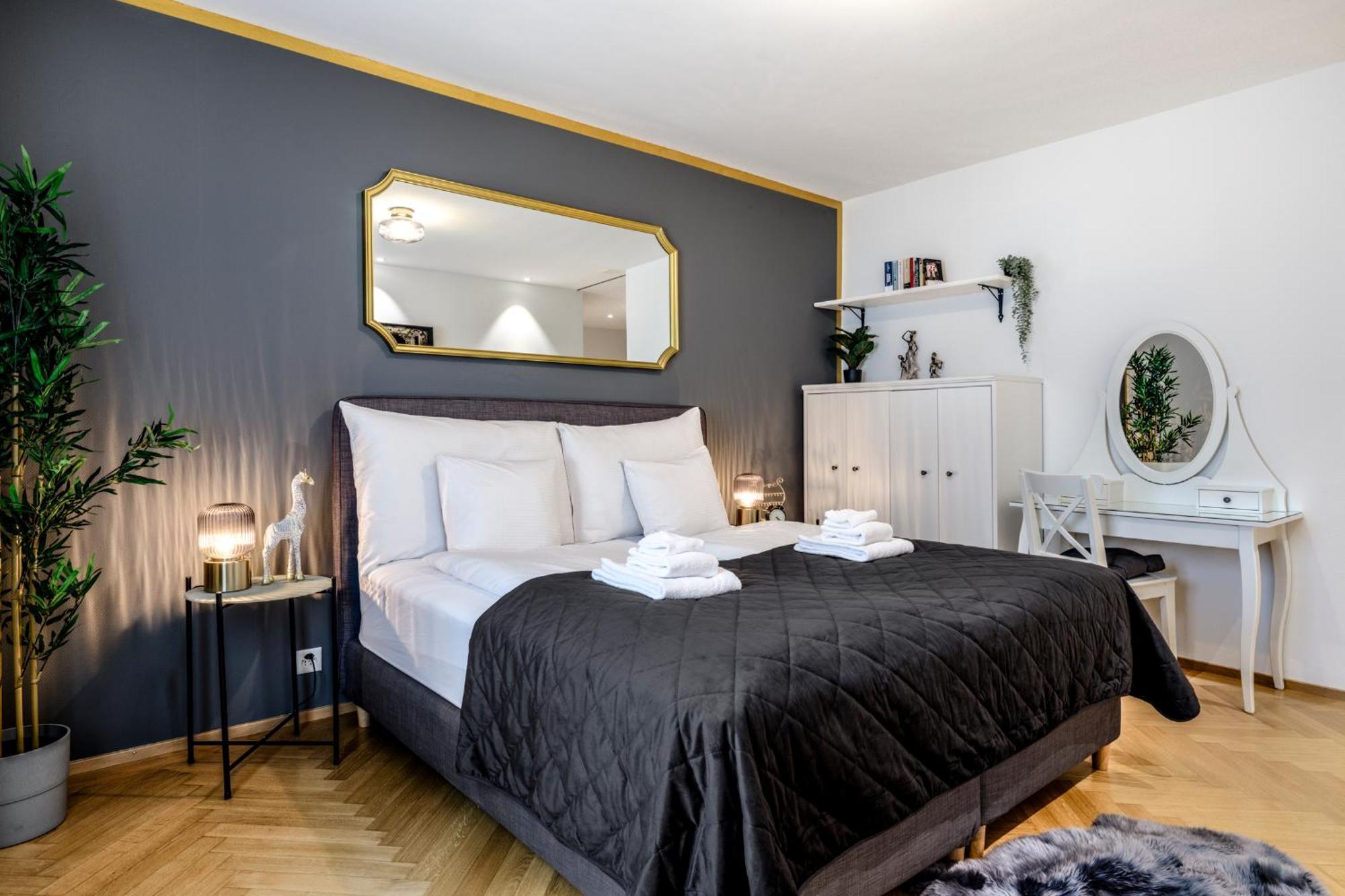 Apartment Boutique Luxury Living - Private Balcony I Location I Ac Comfort Zurich