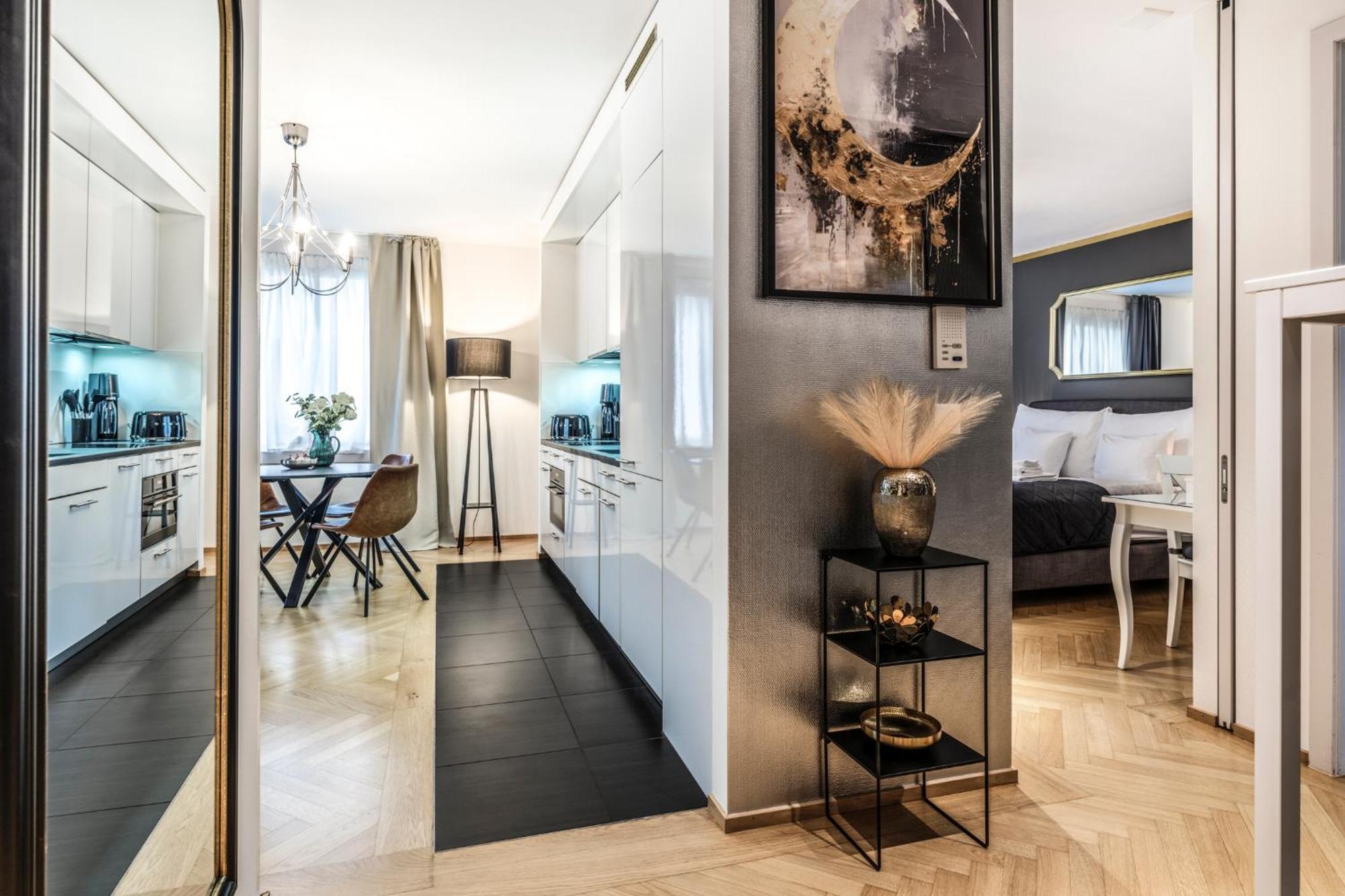 Apartment Boutique Luxury Living - Private Balcony I Location I Ac Comfort *