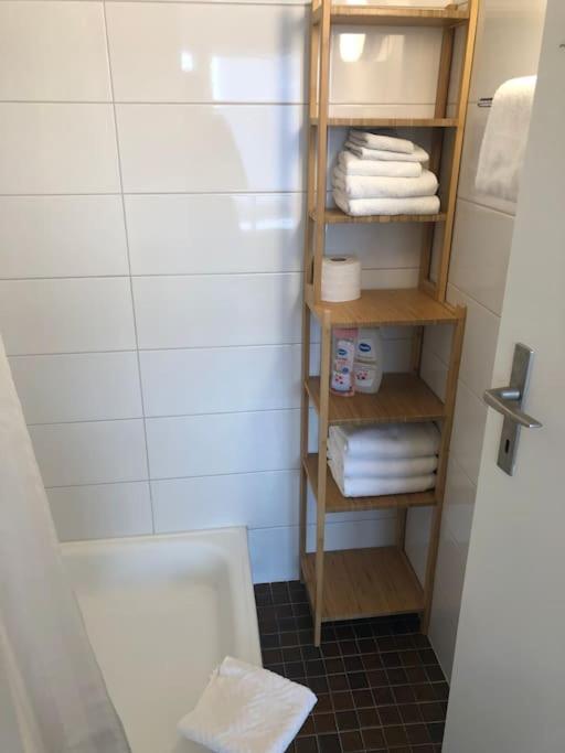 Apartment Stadt Zuerich-Kleines Studio Albisriederplatz Zurich