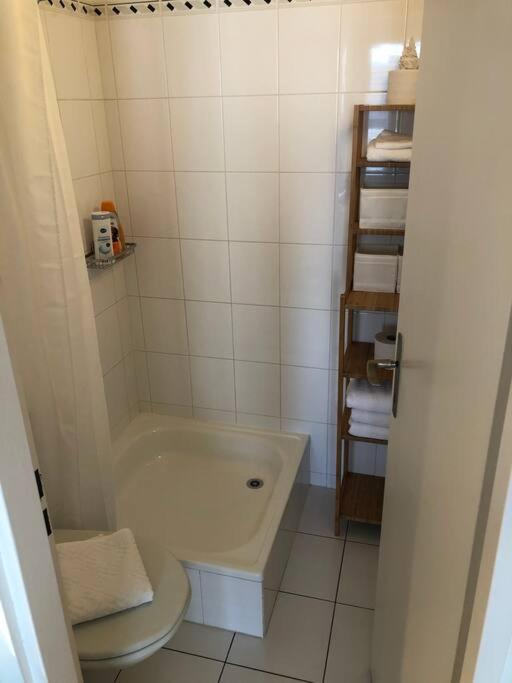 Stadt Zuerich-Kleines Studio Albisriederplatz Zurich