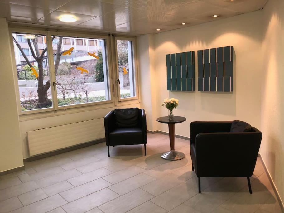 Stadt Zuerich-Kleines Studio Albisriederplatz Zurich