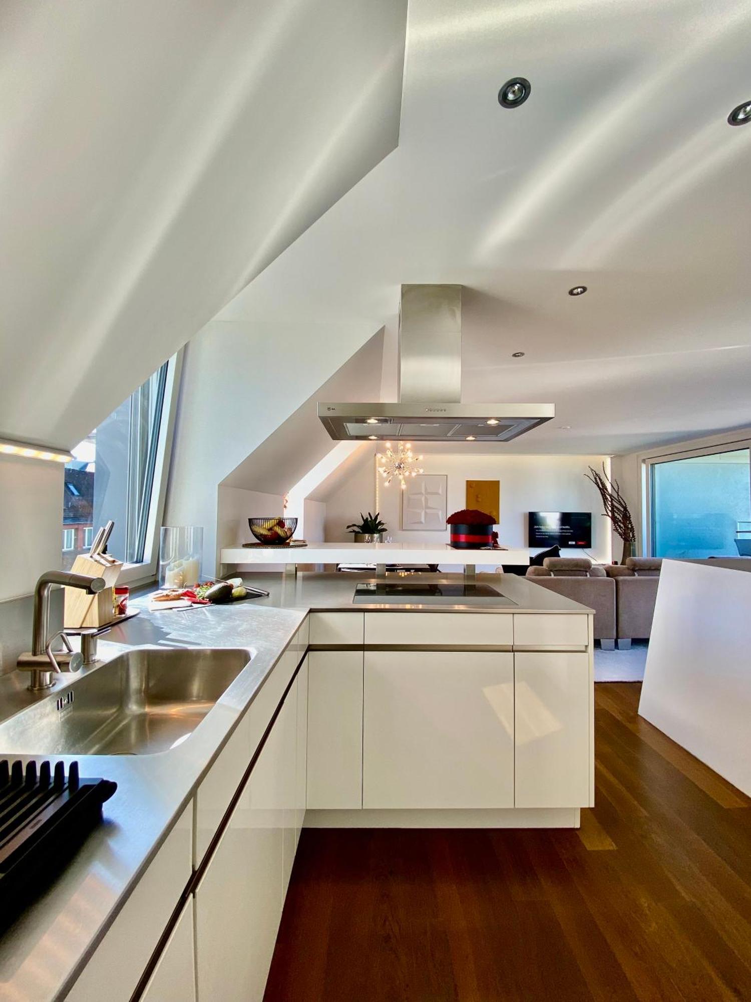 The Crown Maisonette Penthouse Bahnhofstrasse Apartment