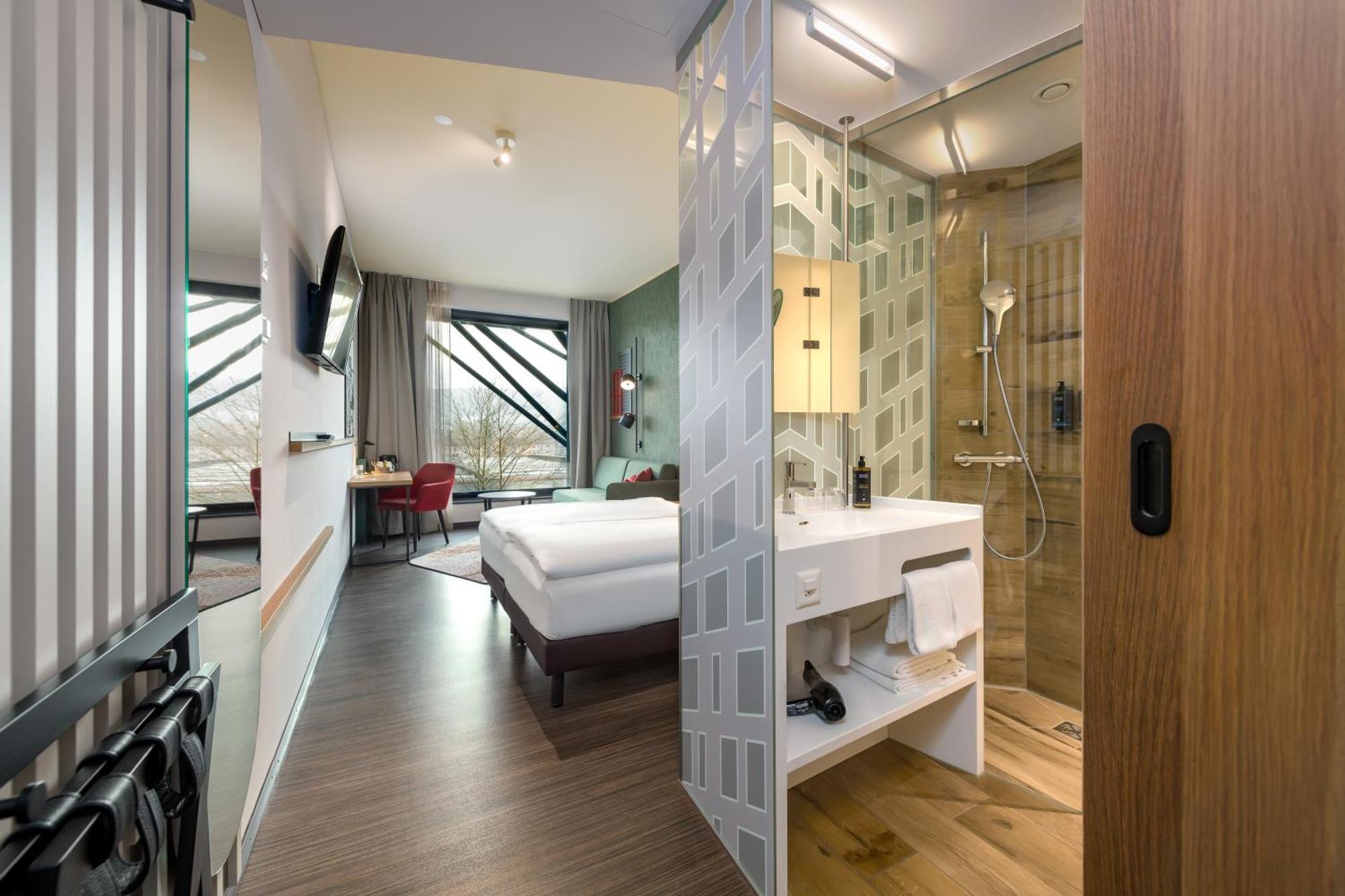 Aja Hotel