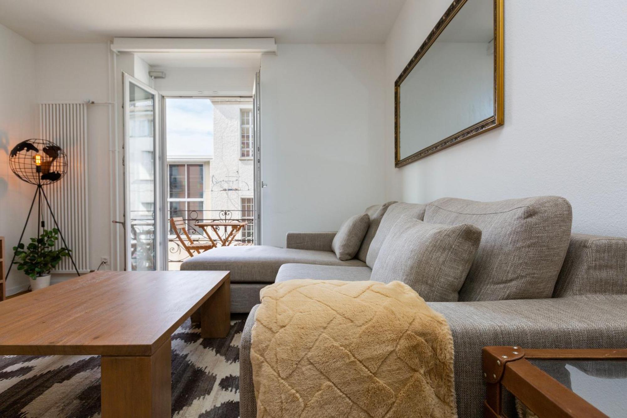 Apartment Kaya 2a - Downtown 2br With Balcony Zürich