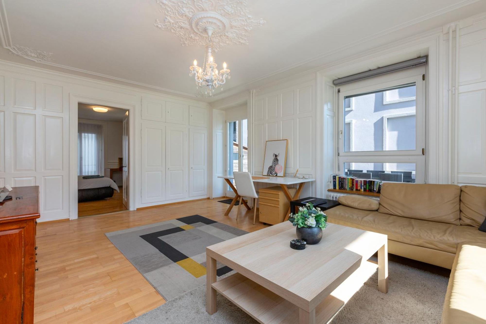 Kaya Diamond - 2br With Huge Terrace Apartment