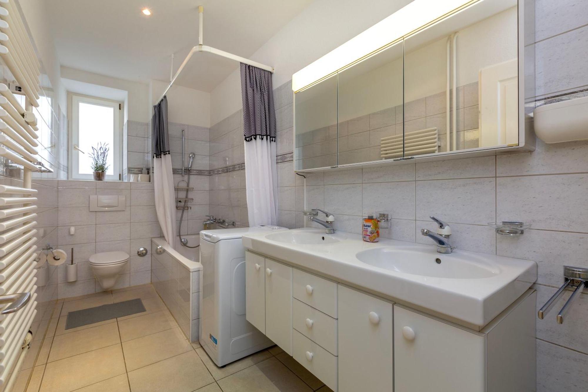 Kaya Diamond - 2br With Huge Terrace Apartment Zurich