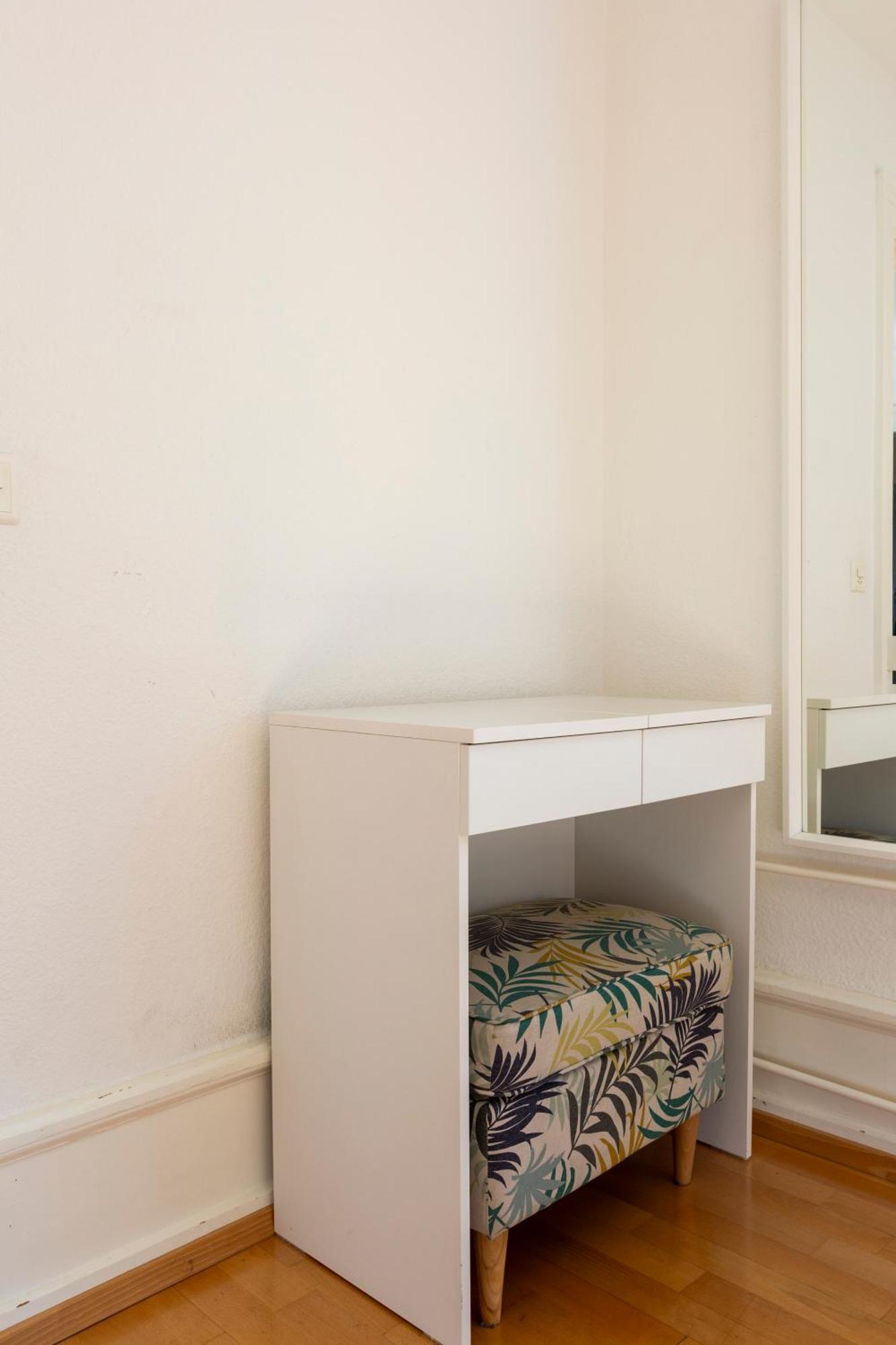 Kaya Diamond - 2br With Huge Terrace