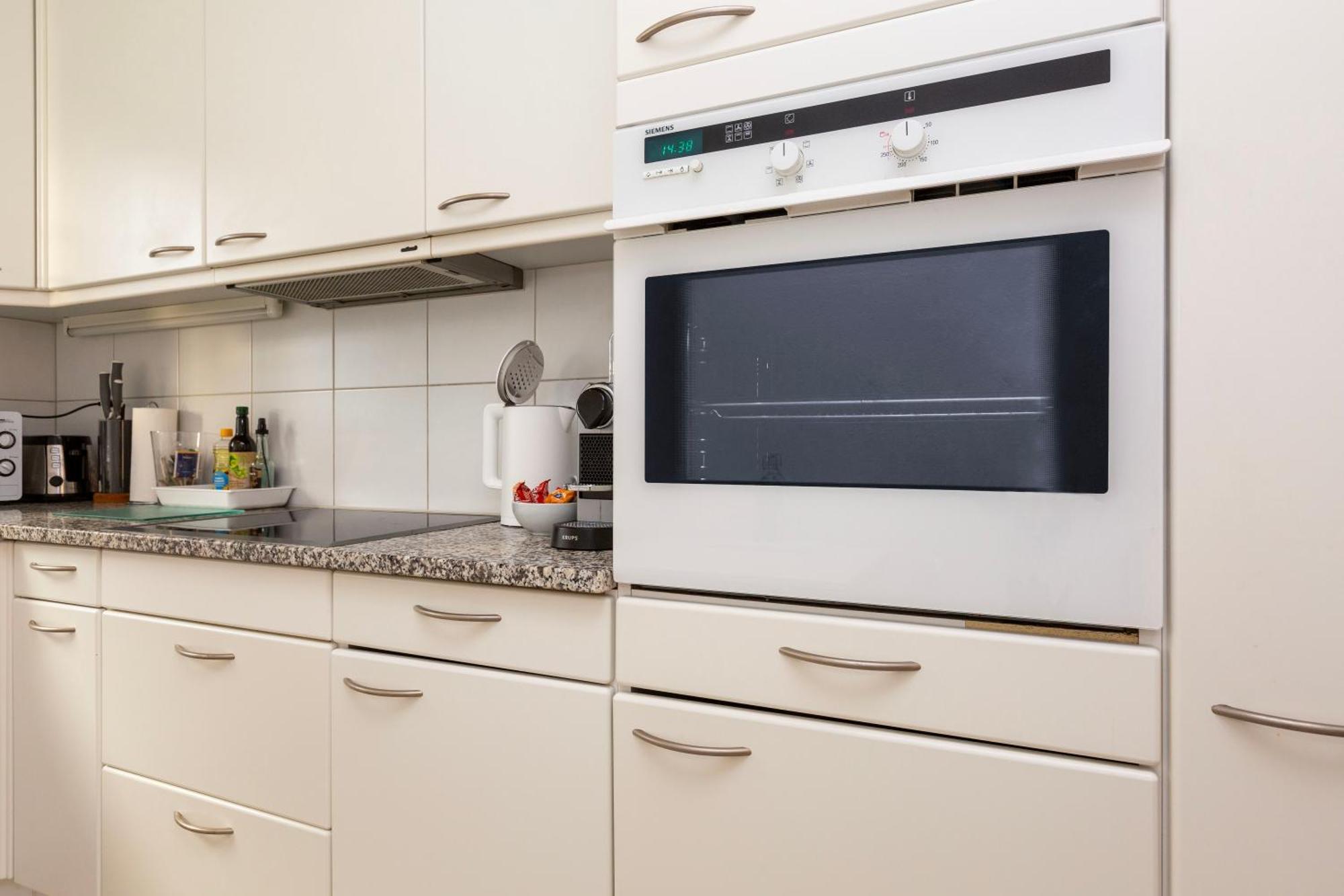 Kaya Diamond - 2br With Huge Terrace *