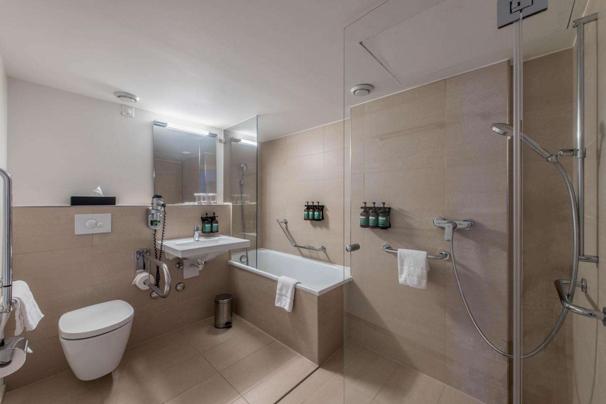 Hotel Crowne Plaza By Ihg Zurich