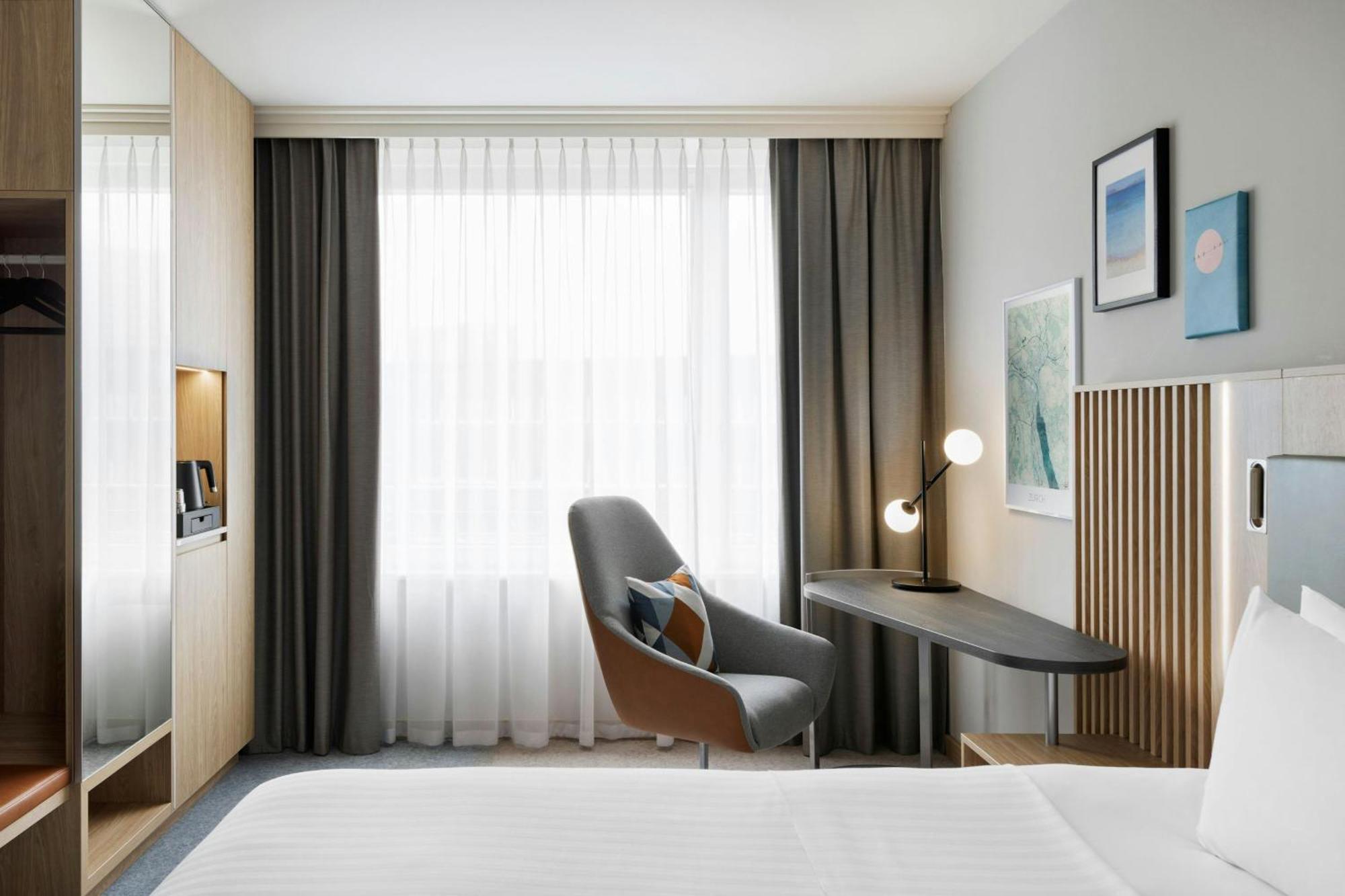 Courtyard By Marriott North Hotel 4*