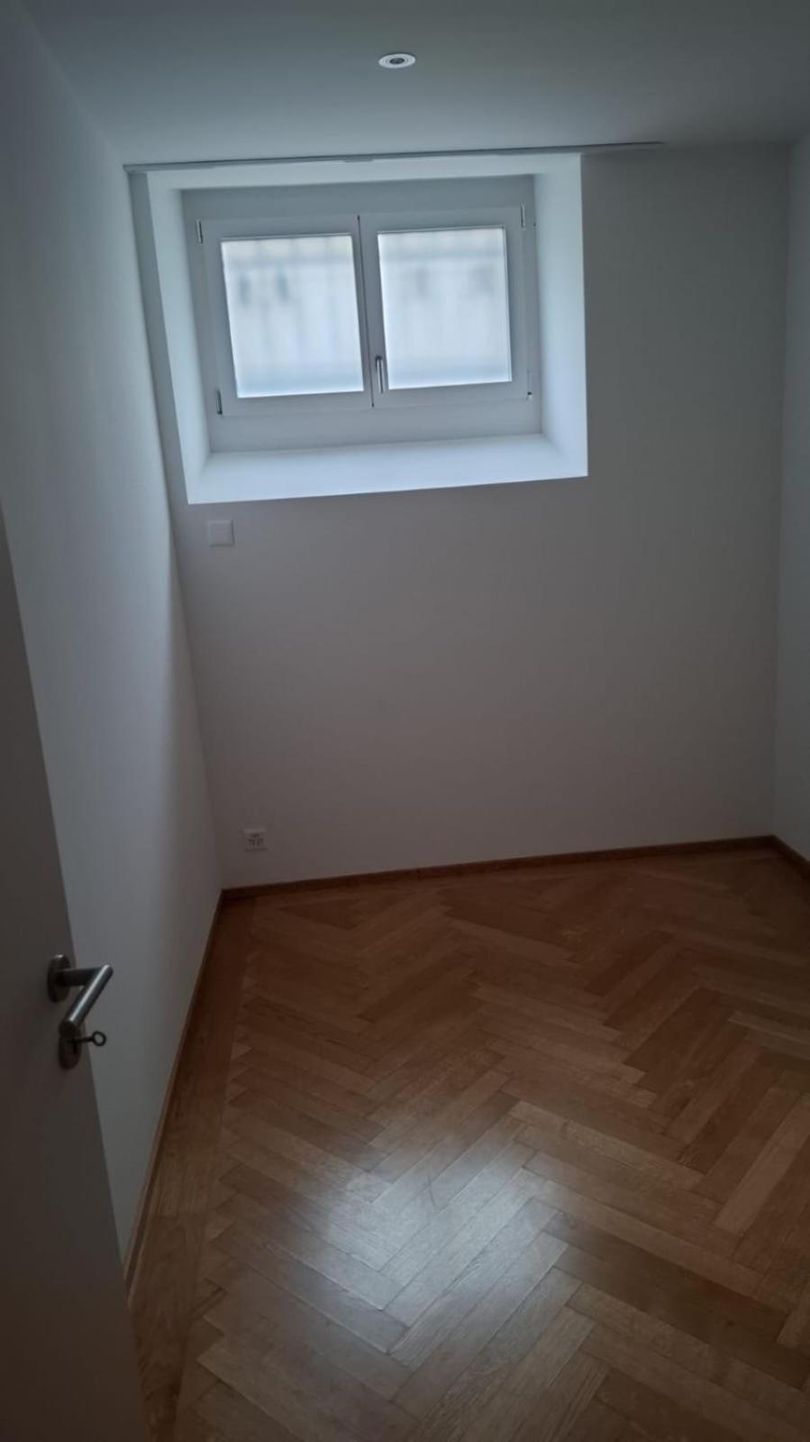 Zuerich Central Station Apartment, 2 Bedroom & Sofabed *
