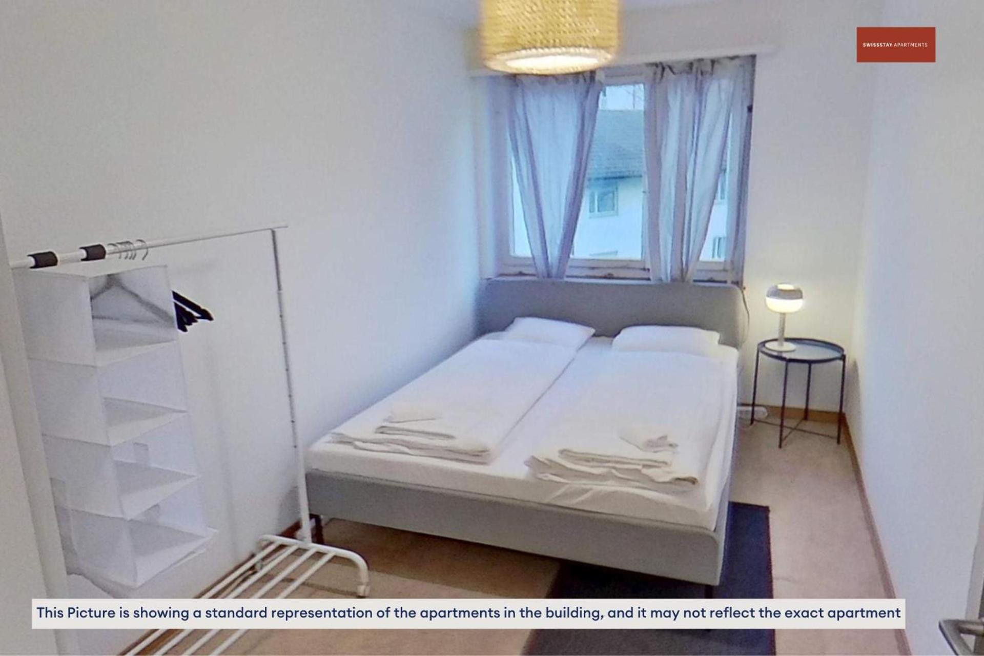 Apartment Basic 3br Flat With Balcony In