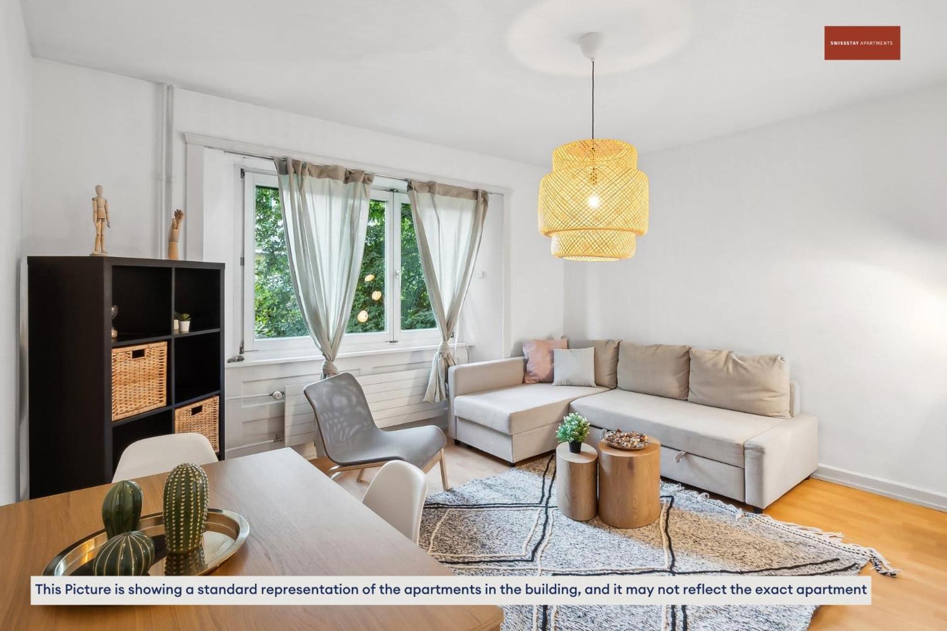 Basic 3br Flat With Balcony In Apartment