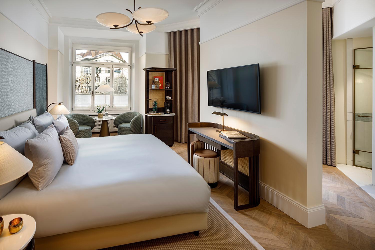 Hotel Small Luxury Ambassador