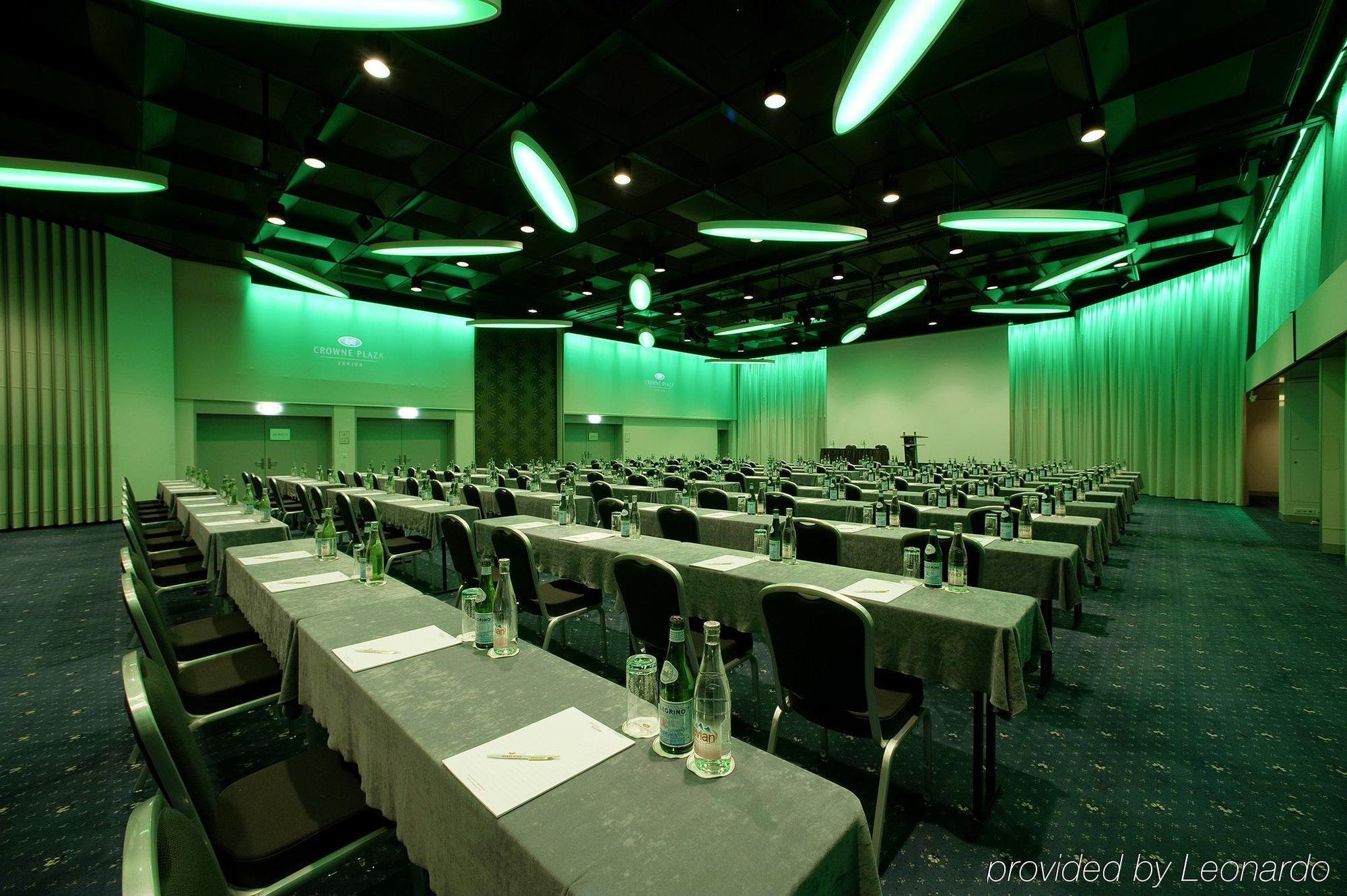 Crowne Plaza By Ihg Hotel