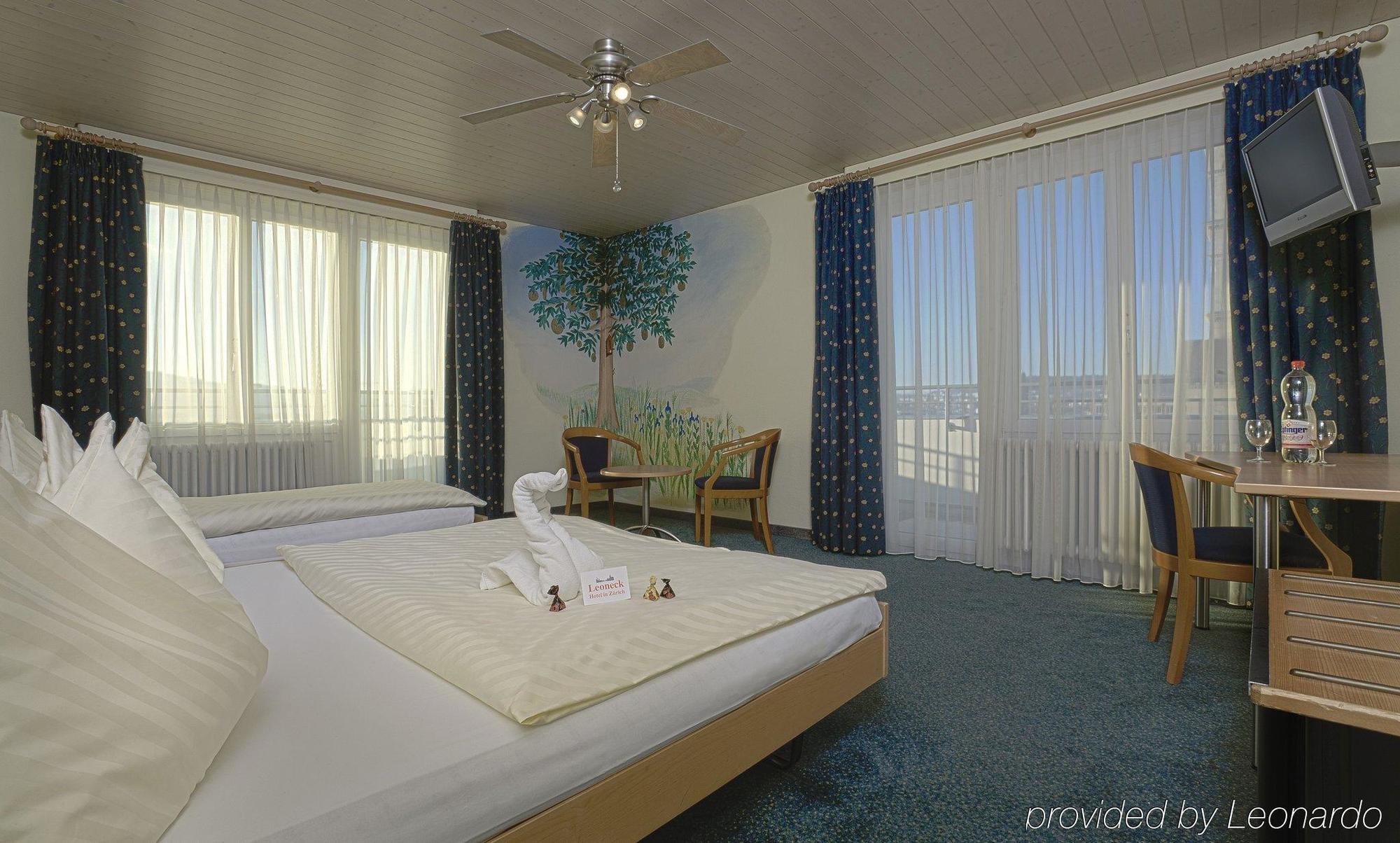 Hotel Fred Leonhardstrasse - Mobile Check-in