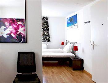 Apartment Swiss Star District 4 - Contactless Self Check-in