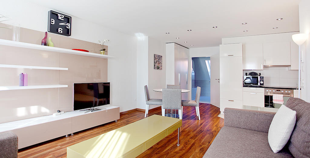 Premium By Livingdowntown