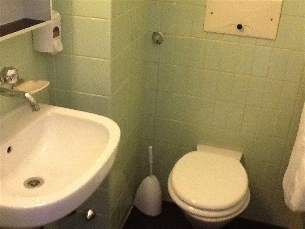 Hotel Center - Bellevue 3*