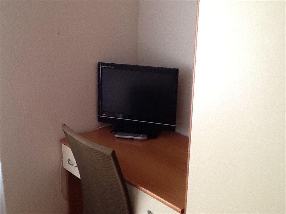 Hotel Center - Bellevue 3*