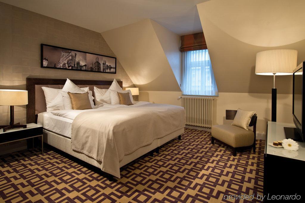 Alden Splügenschloss Hotel 5*