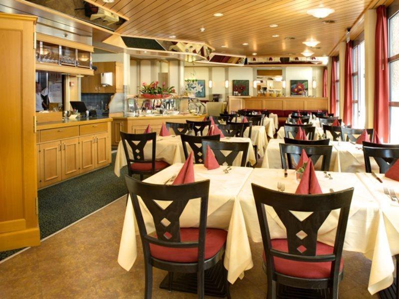 Hotel Zueri By Fassbind 4*