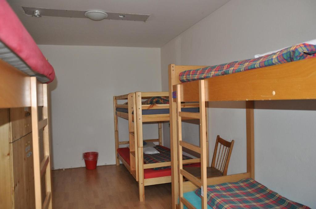 Langstars Backpackers *