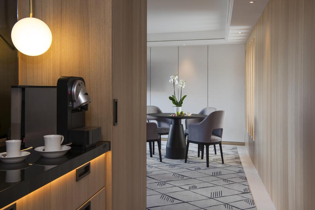 Storchen - Lifestyle Boutique 5* Zurich