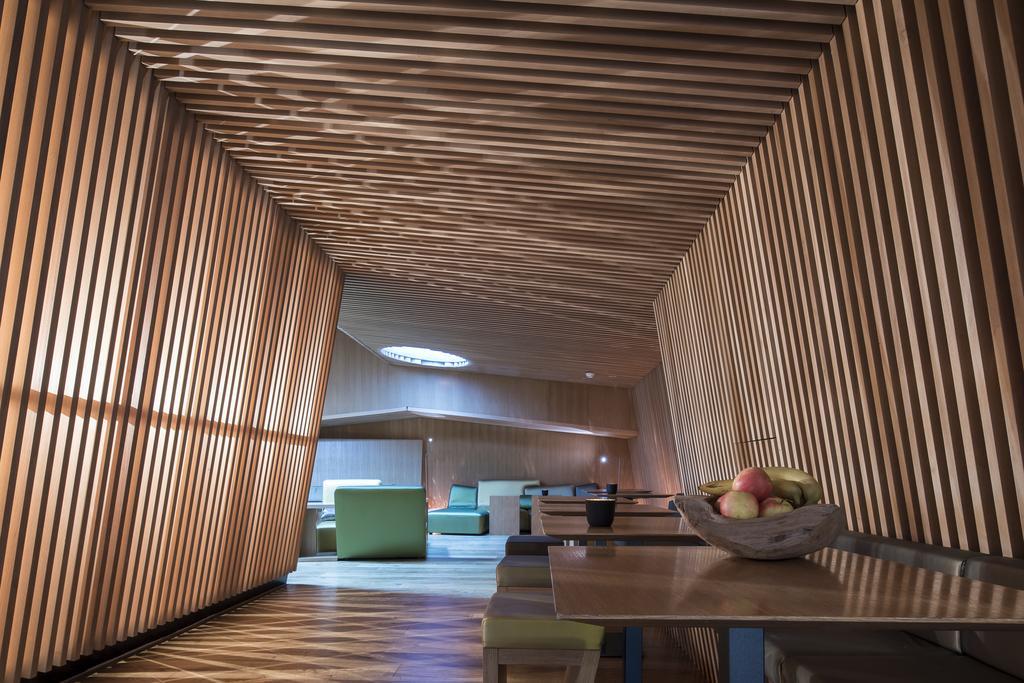 B2 Hotel