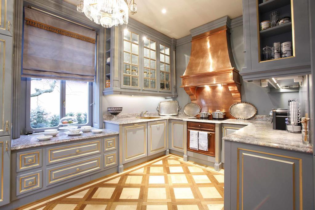 Private Luxury In Zürich