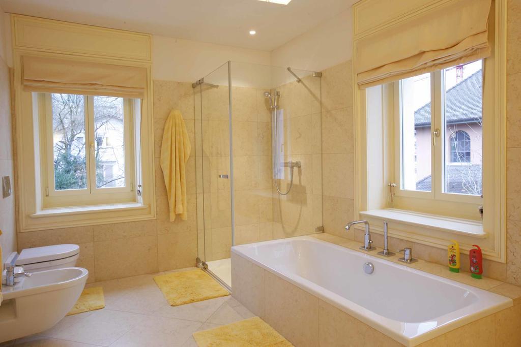 Private Luxury In Villa