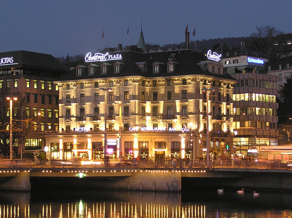 Plaza 4* Zürich
