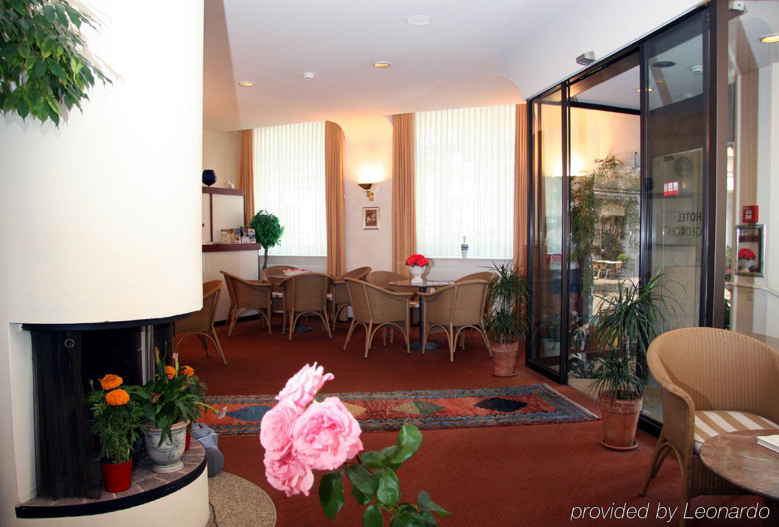 Saint Georges Hotel 2*
