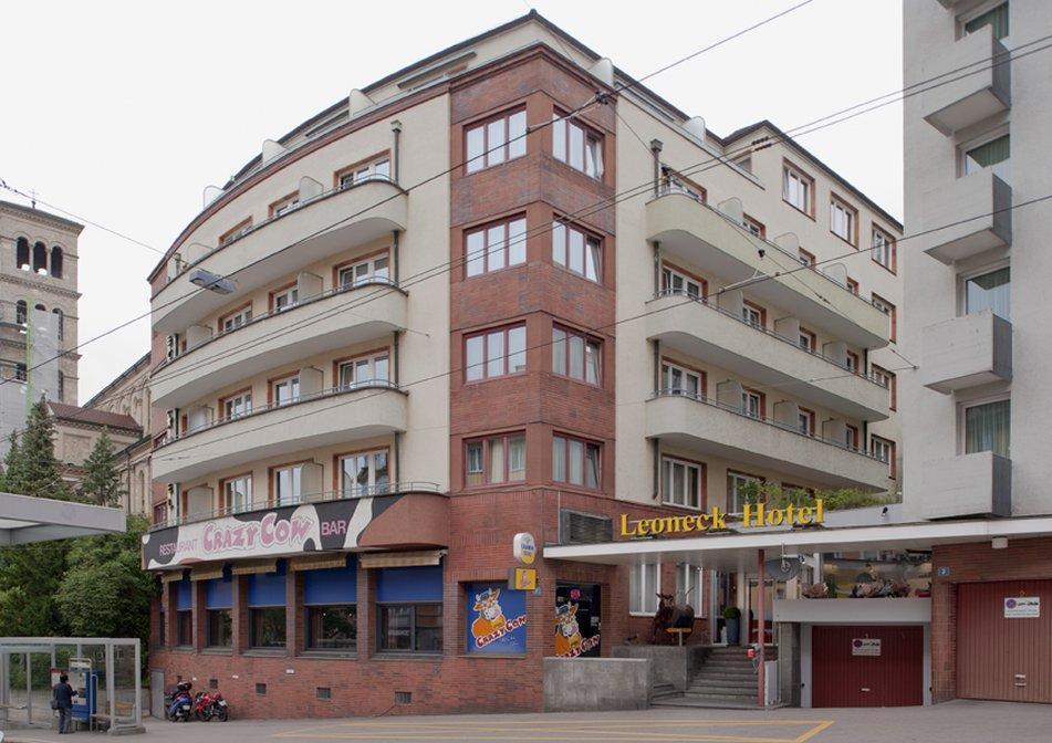 Fred Leonhardstrasse - Self Check-in 3*