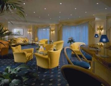 Neues Schloss Privat Zurich, Autograph Collection